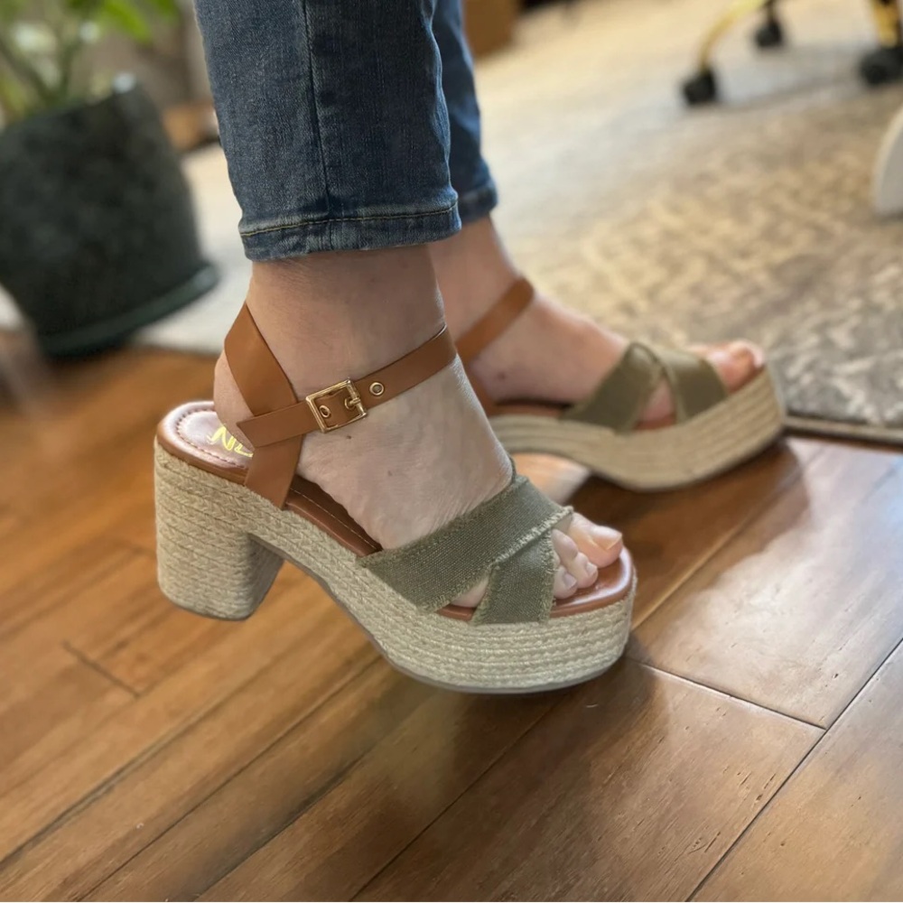Not Rated Tan and Olive Platform Sandals - Picture 3 of 6